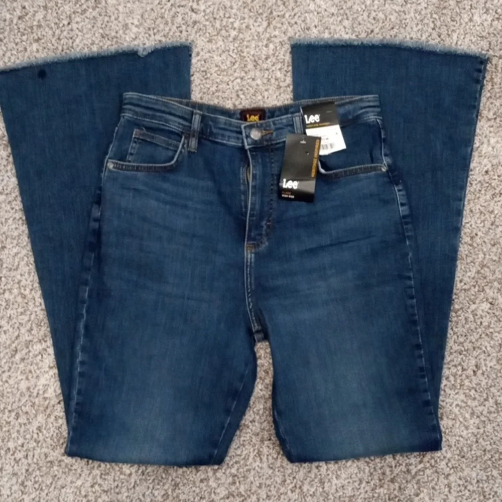Lee Heritage High Rise Jeans - Picture 6 of 13
